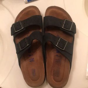 Birkenstocks size 10